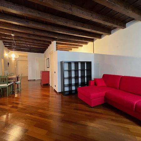 L'Incontro Apartment Bergamo Bagian luar foto